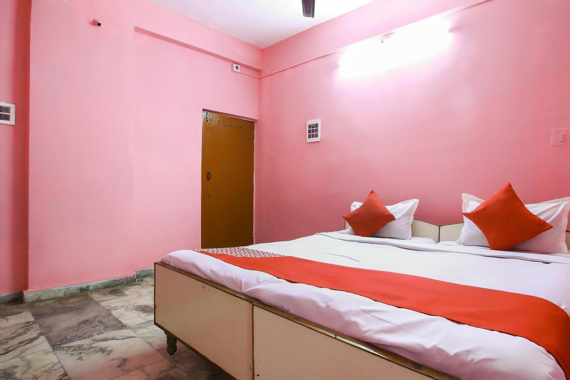 Collection O Nit More Adityapur Formerly Hotel Subheksha Jamshedpur Eksteriør bilde